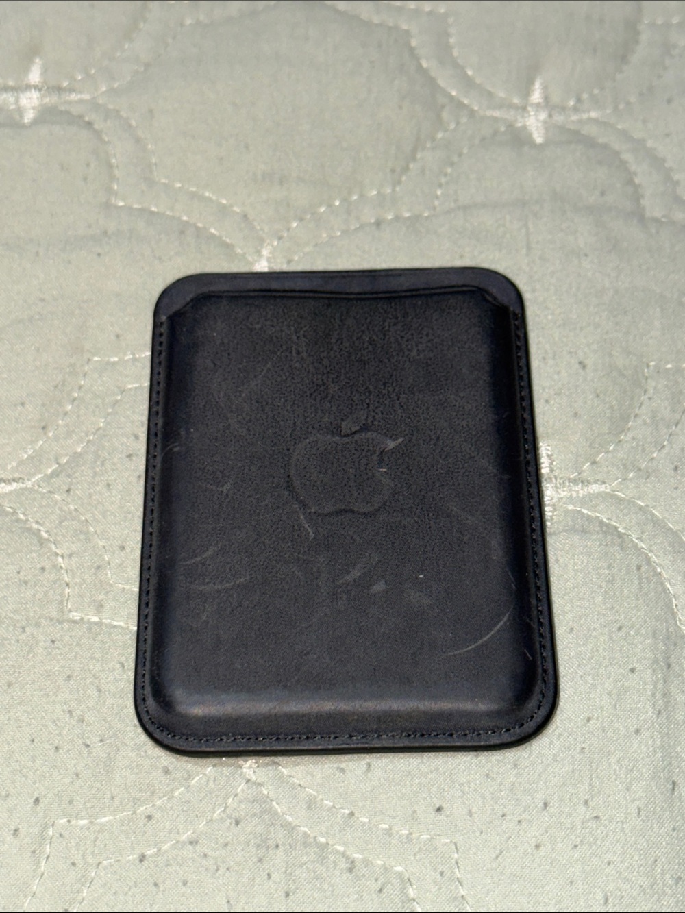 Apple Black Leather MagSafe Card Wallet